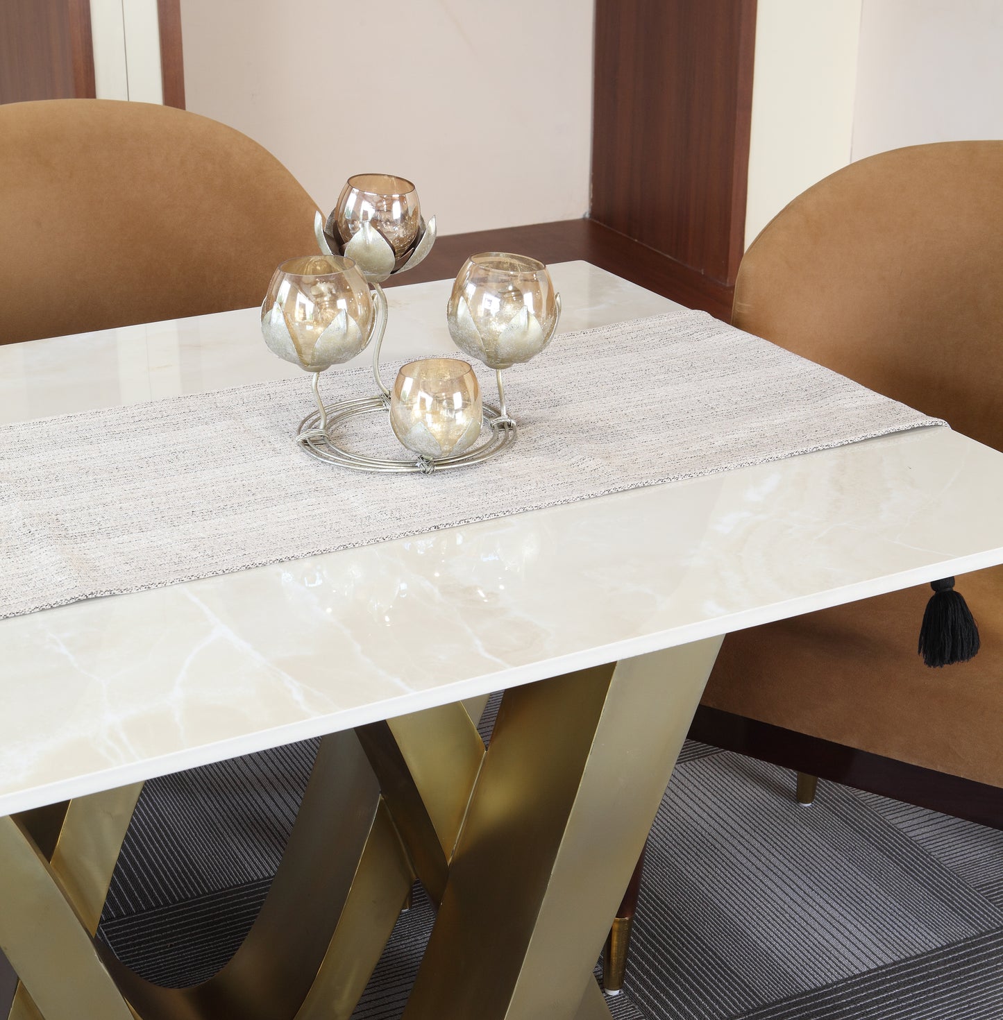 Dining Tables 4