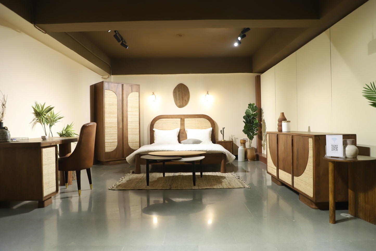 Ravaya Collection - Bed Set